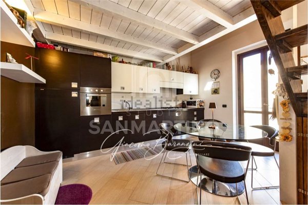 appartamento in vendita a Barasso