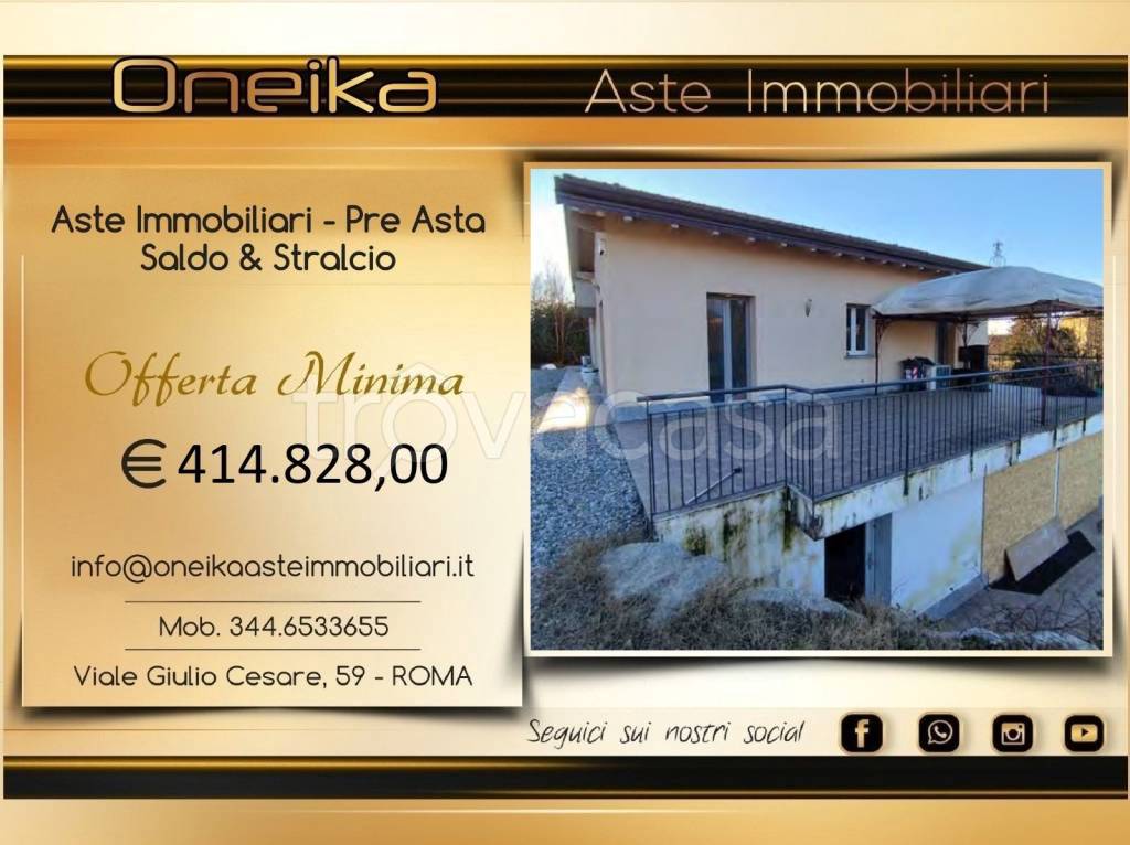 casa indipendente in vendita a Barasso