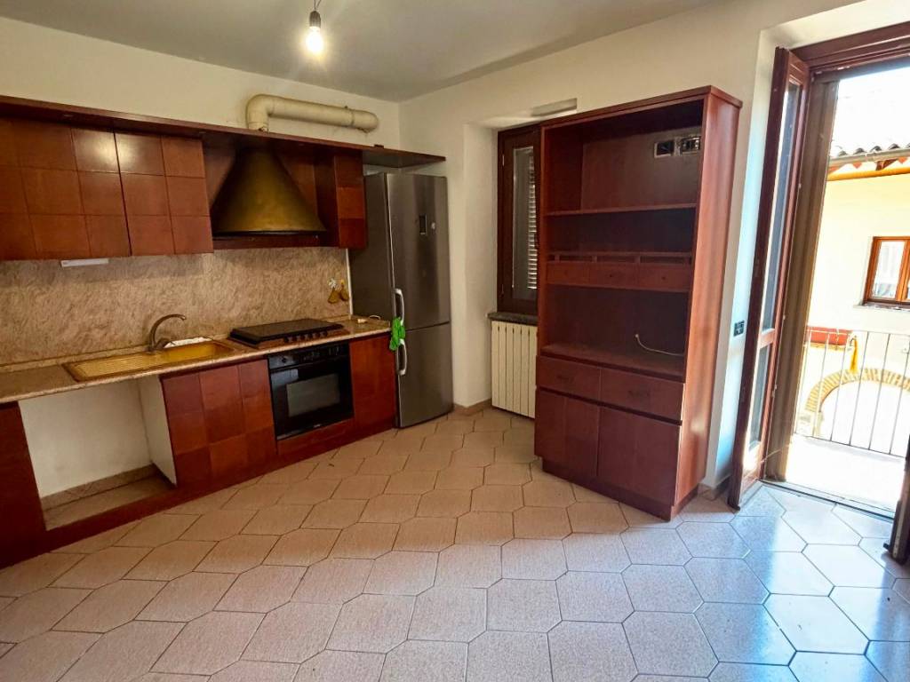 appartamento in vendita a Barasso