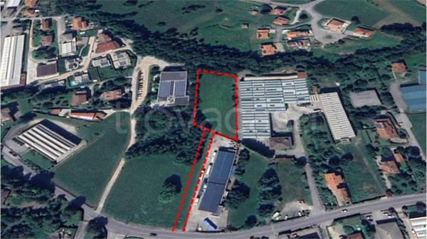 terreno edificabile in vendita a Barasso