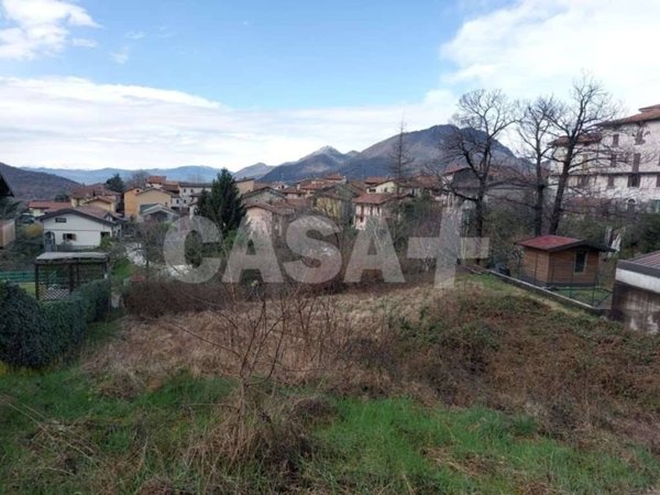 terreno edificabile in vendita a Bedero Valcuvia