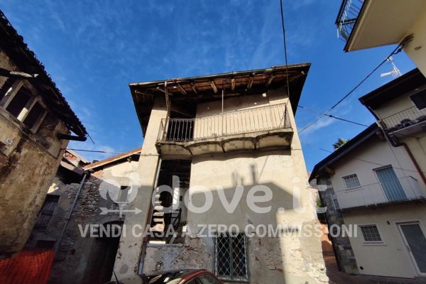 attico in vendita a Bedero Valcuvia