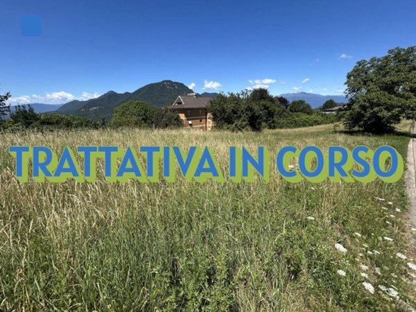 terreno edificabile in vendita a Bedero Valcuvia