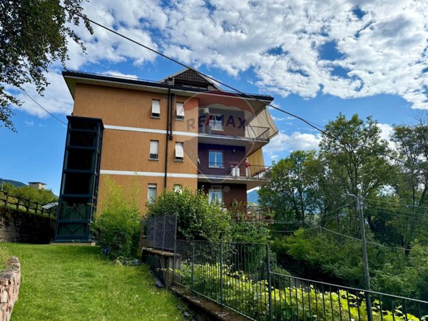 appartamento in vendita a Bedero Valcuvia