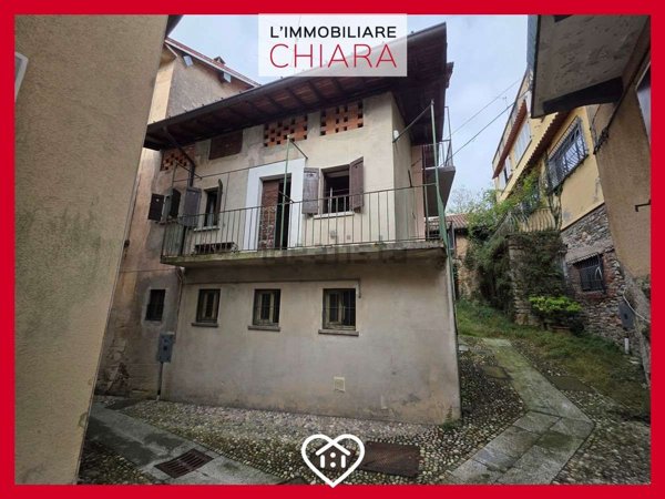 appartamento in vendita a Bedero Valcuvia