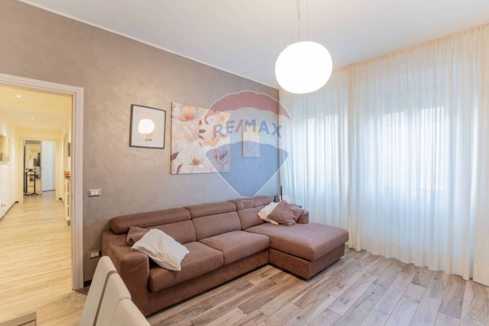 appartamento in vendita a Besano