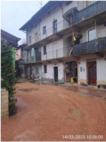 appartamento in vendita a Besano