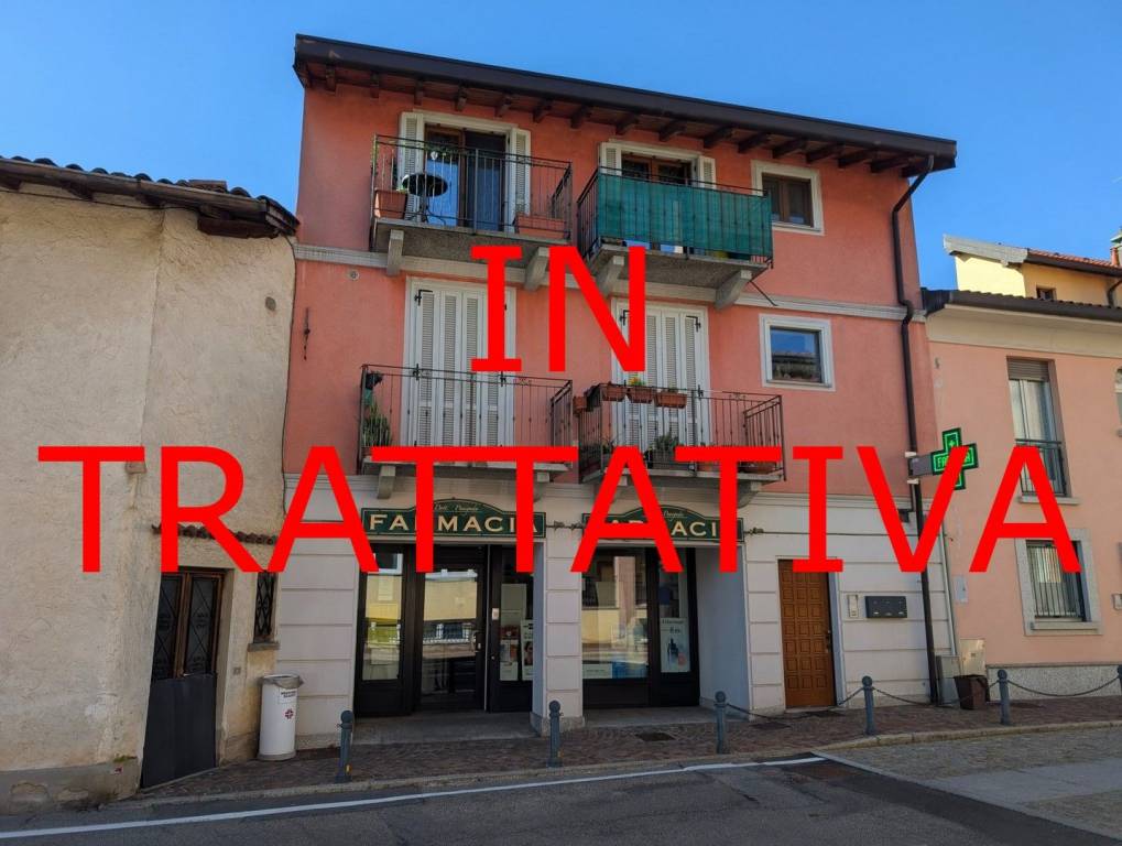 appartamento in vendita a Besano