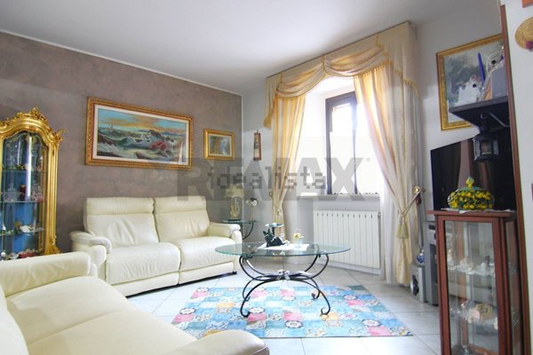 appartamento in vendita a Besano