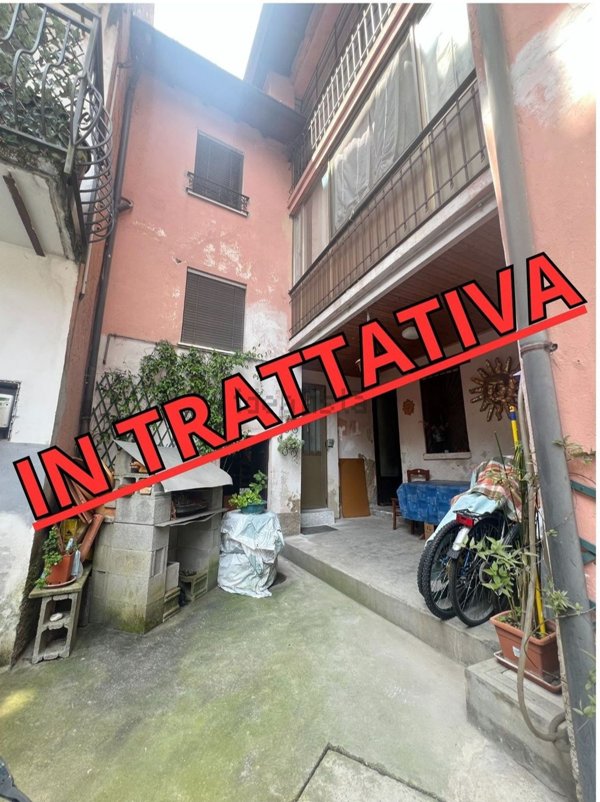 appartamento in vendita a Besano