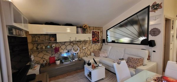 appartamento in vendita a Besano