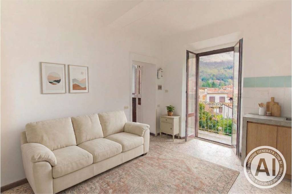 appartamento in vendita a Besano