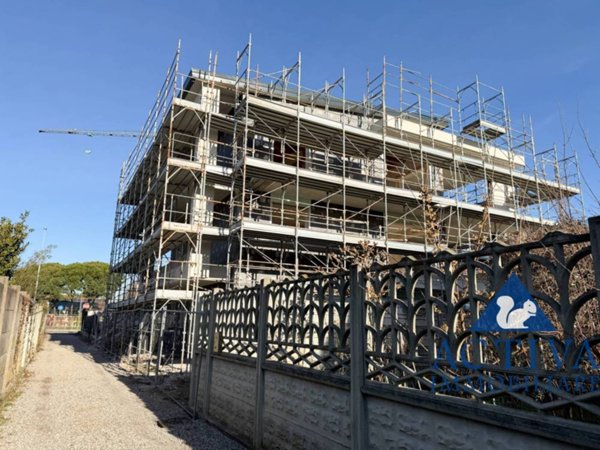 appartamento in vendita a Besano