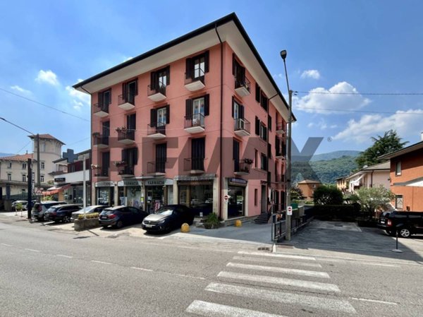 appartamento in vendita a Besano