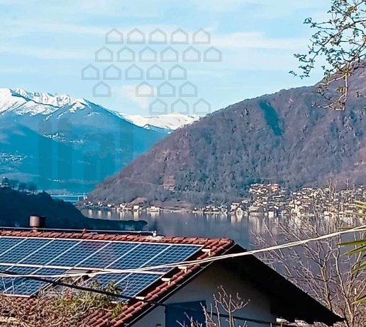 casa indipendente in vendita a Besano in zona Monte San Martino