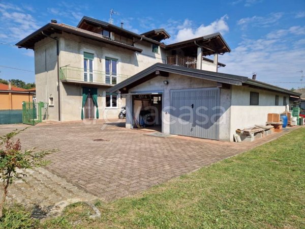 casa indipendente in vendita a Besnate
