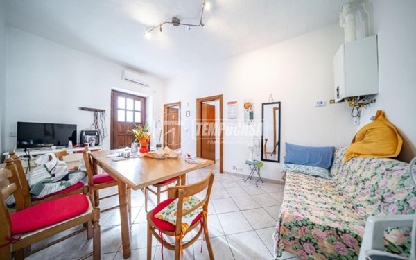appartamento in vendita a Besnate