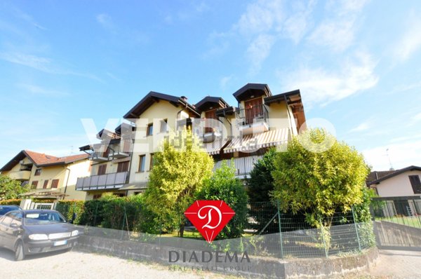 appartamento in vendita a Besnate
