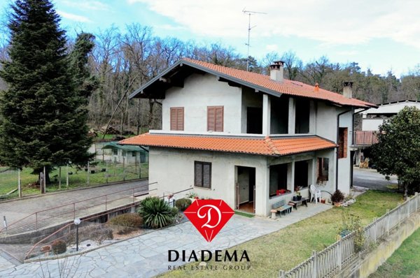 casa indipendente in vendita a Besnate