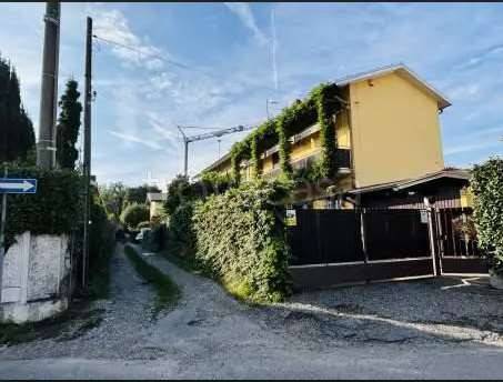 appartamento in vendita a Besnate