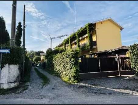 appartamento in vendita a Besnate