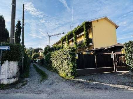 appartamento in vendita a Besnate