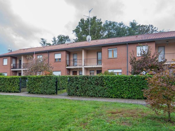 casa indipendente in vendita a Besnate
