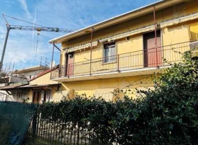 appartamento in vendita a Besnate
