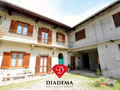 casa indipendente in vendita a Besnate