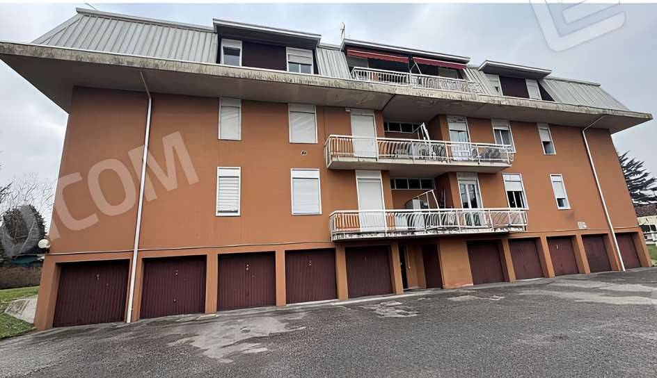 appartamento in vendita a Besnate