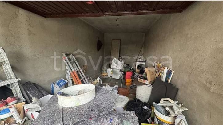 appartamento in vendita a Besnate