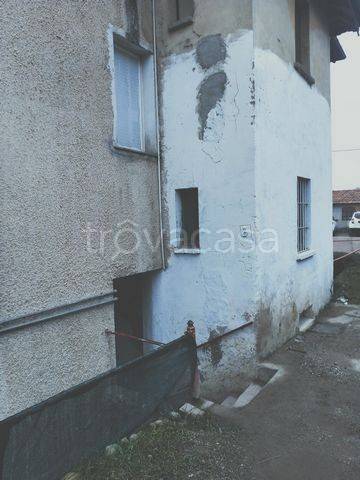 appartamento in vendita a Besnate