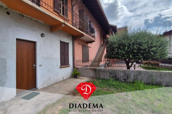 appartamento in vendita a Besnate