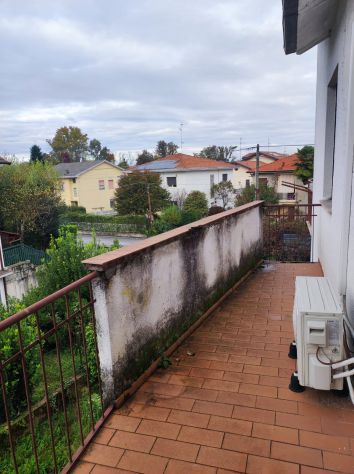 appartamento in vendita a Besnate