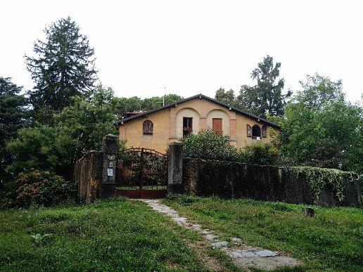 casa indipendente in vendita a Besnate