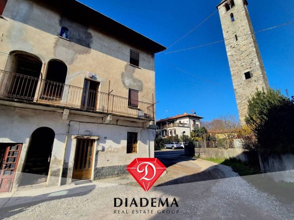 casa indipendente in vendita a Besnate