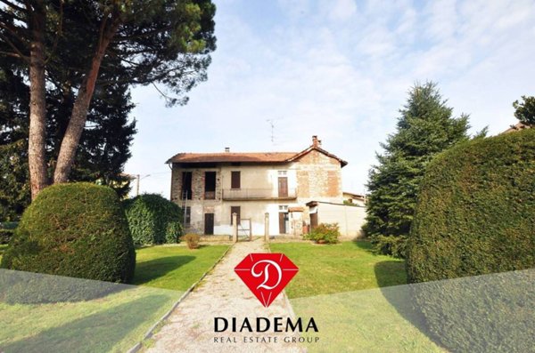 casa indipendente in vendita a Besnate