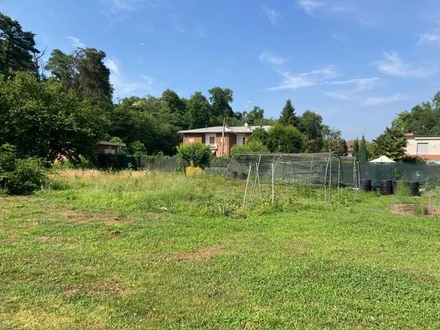 terreno edificabile in vendita a Besnate