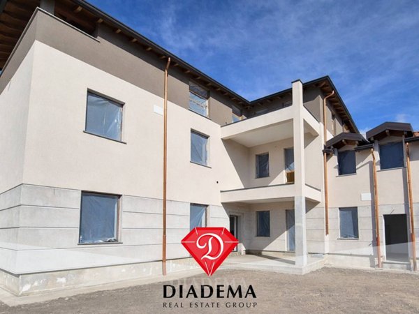 appartamento in vendita a Besnate
