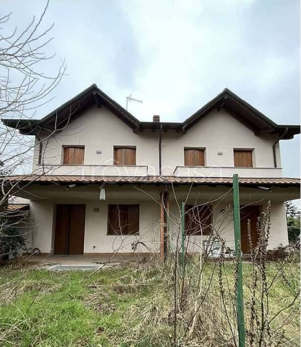 casa indipendente in vendita a Besnate