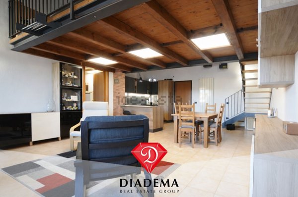 appartamento in vendita a Besnate