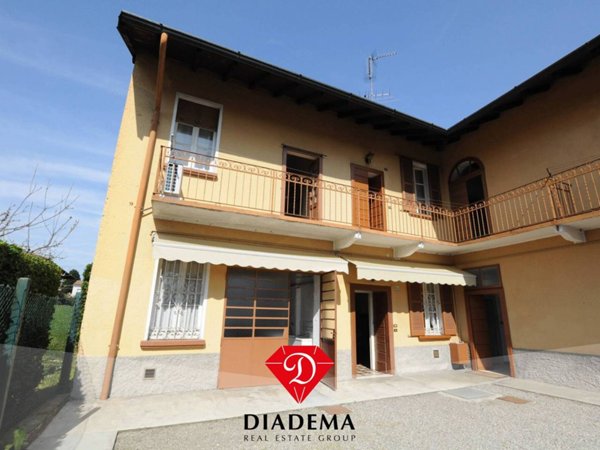 casa indipendente in vendita a Besnate