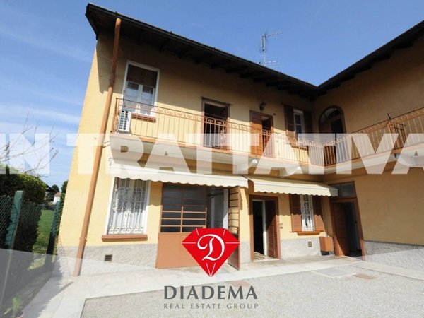 casa indipendente in vendita a Besnate