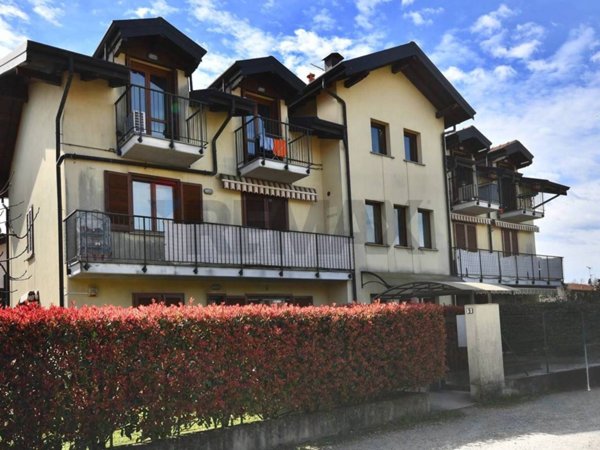 appartamento in vendita a Besnate