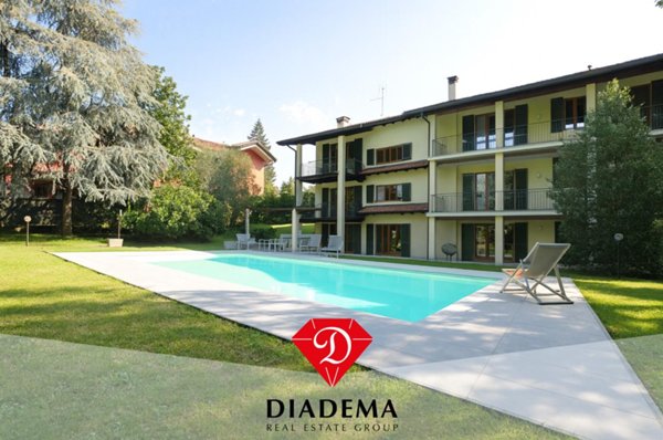 casa indipendente in vendita a Besnate