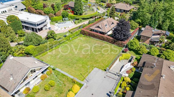 terreno edificabile in vendita a Besnate