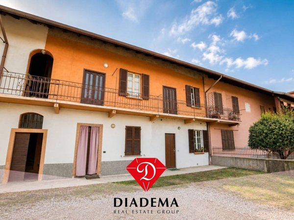 appartamento in vendita a Besnate