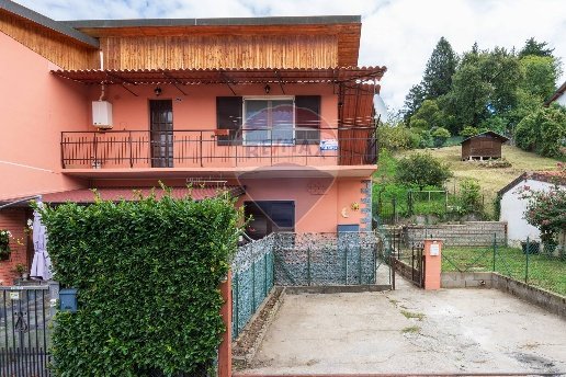 appartamento in vendita a Besozzo