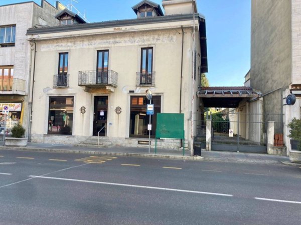 intera palazzina in vendita a Besozzo