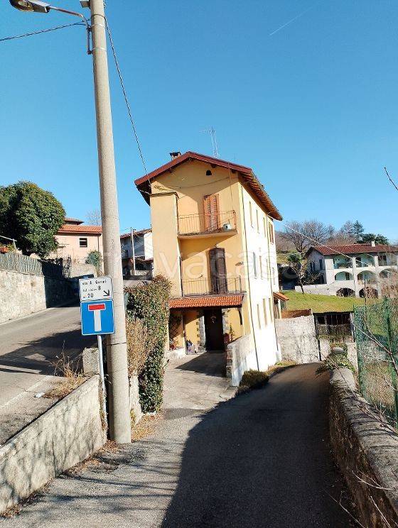 appartamento in vendita a Besozzo